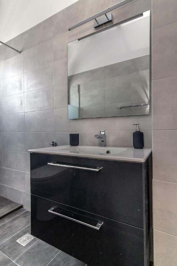 Lux 'N Comfort Apartments Tínos Kültér fotó