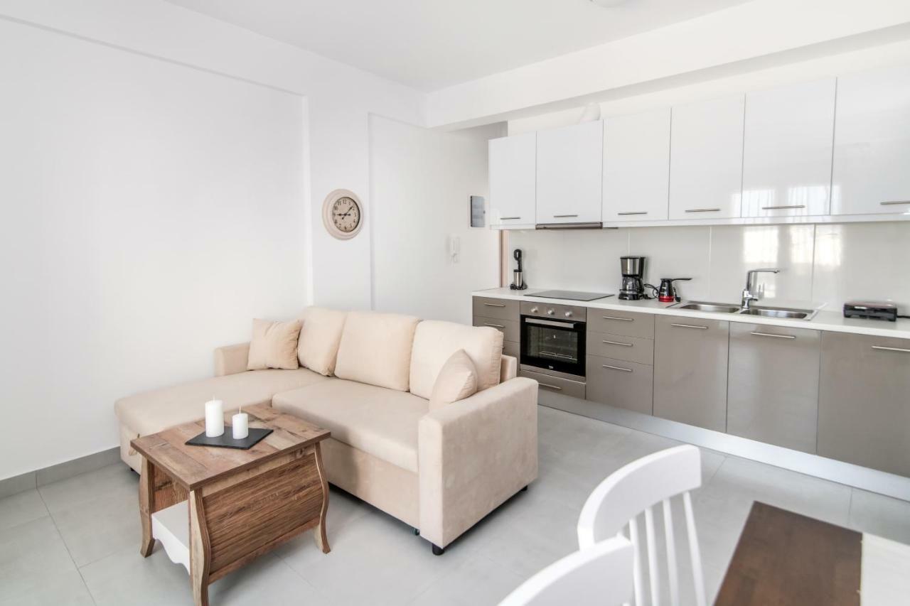 Lux 'N Comfort Apartments Tínos Kültér fotó