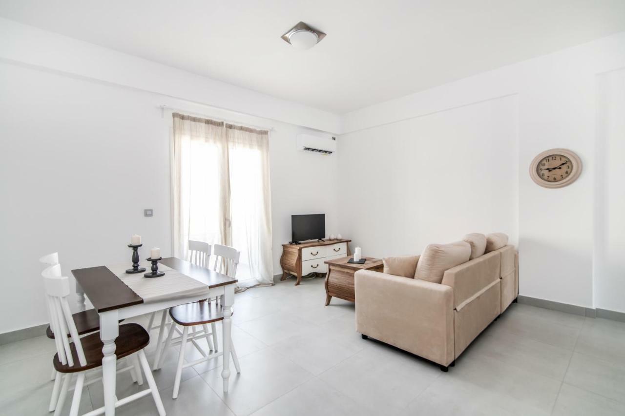 Lux 'N Comfort Apartments Tínos Kültér fotó