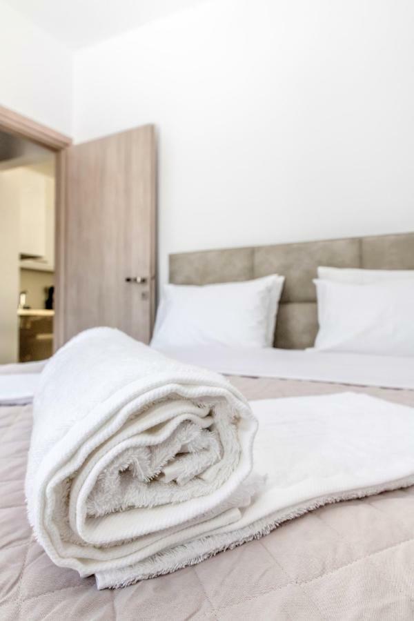 Lux 'N Comfort Apartments Tínos Kültér fotó