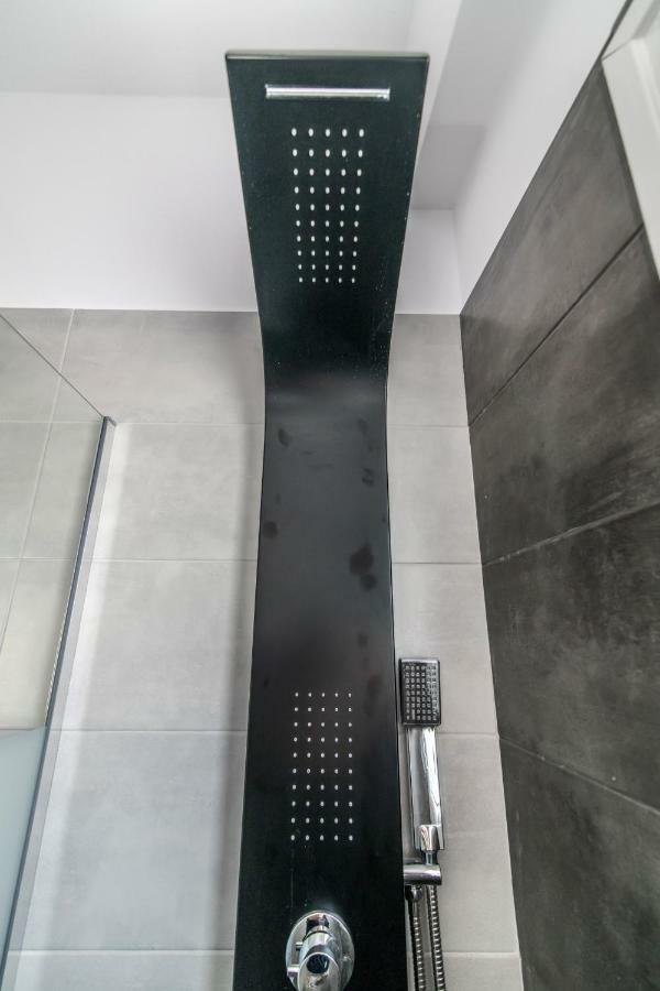 Lux 'N Comfort Apartments Tínos Kültér fotó